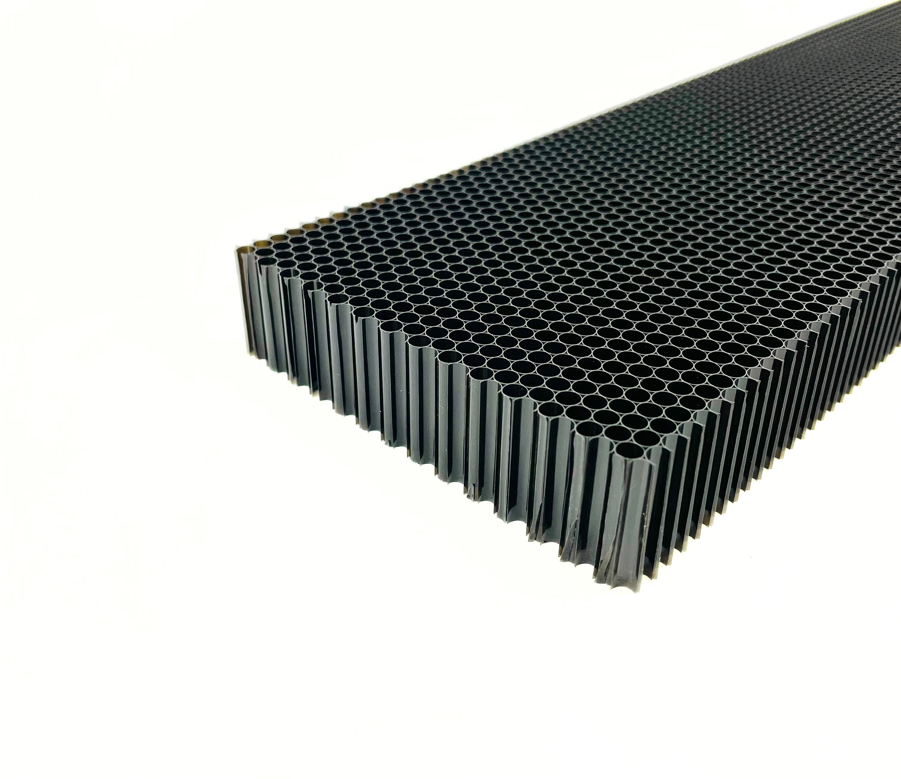 Hillphoenix 1 x 4 x 48 Black Honeycomb P027765GBK