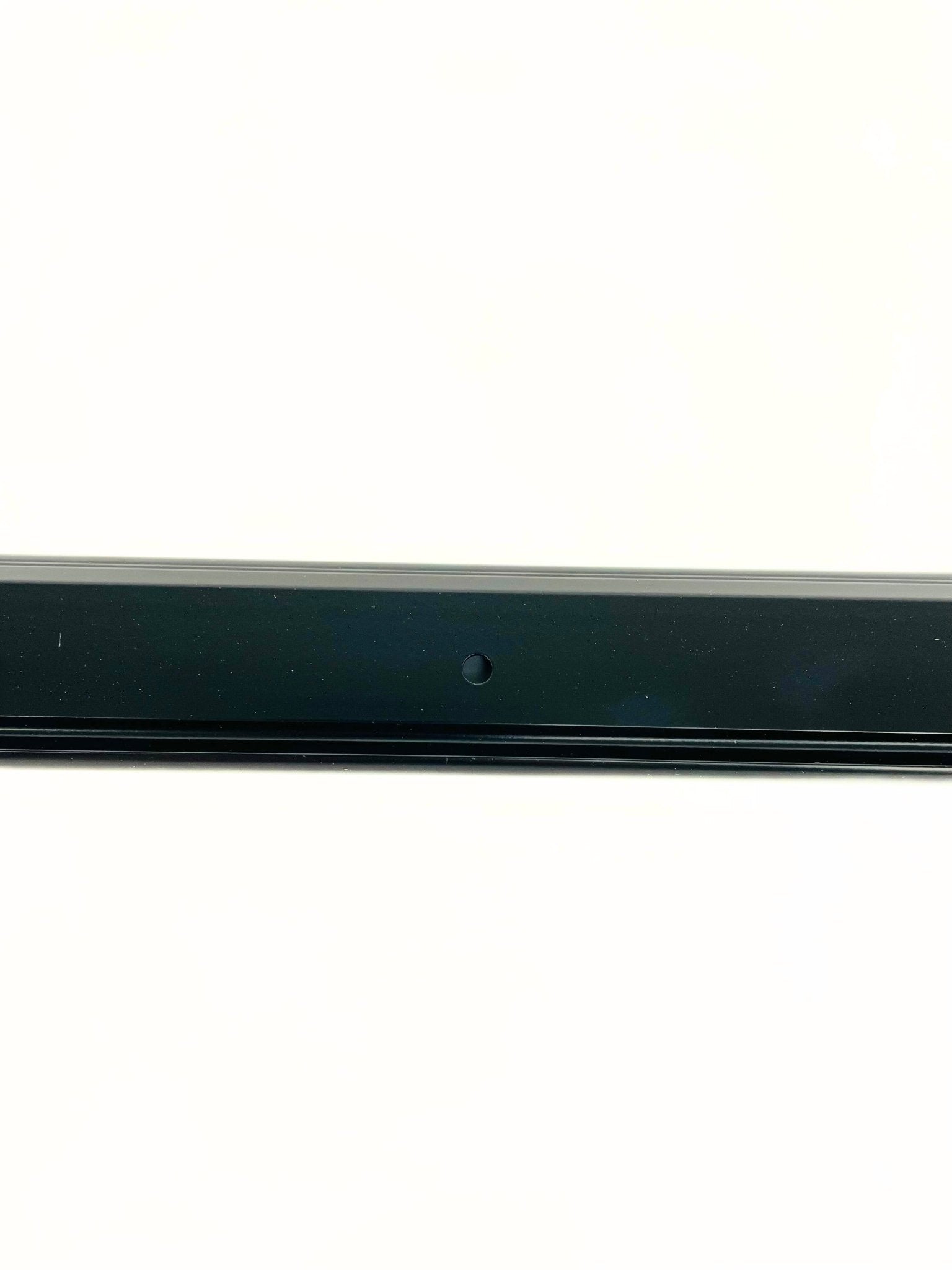 Hillphoenix 4' Black Price Tag Molding 52368790BK