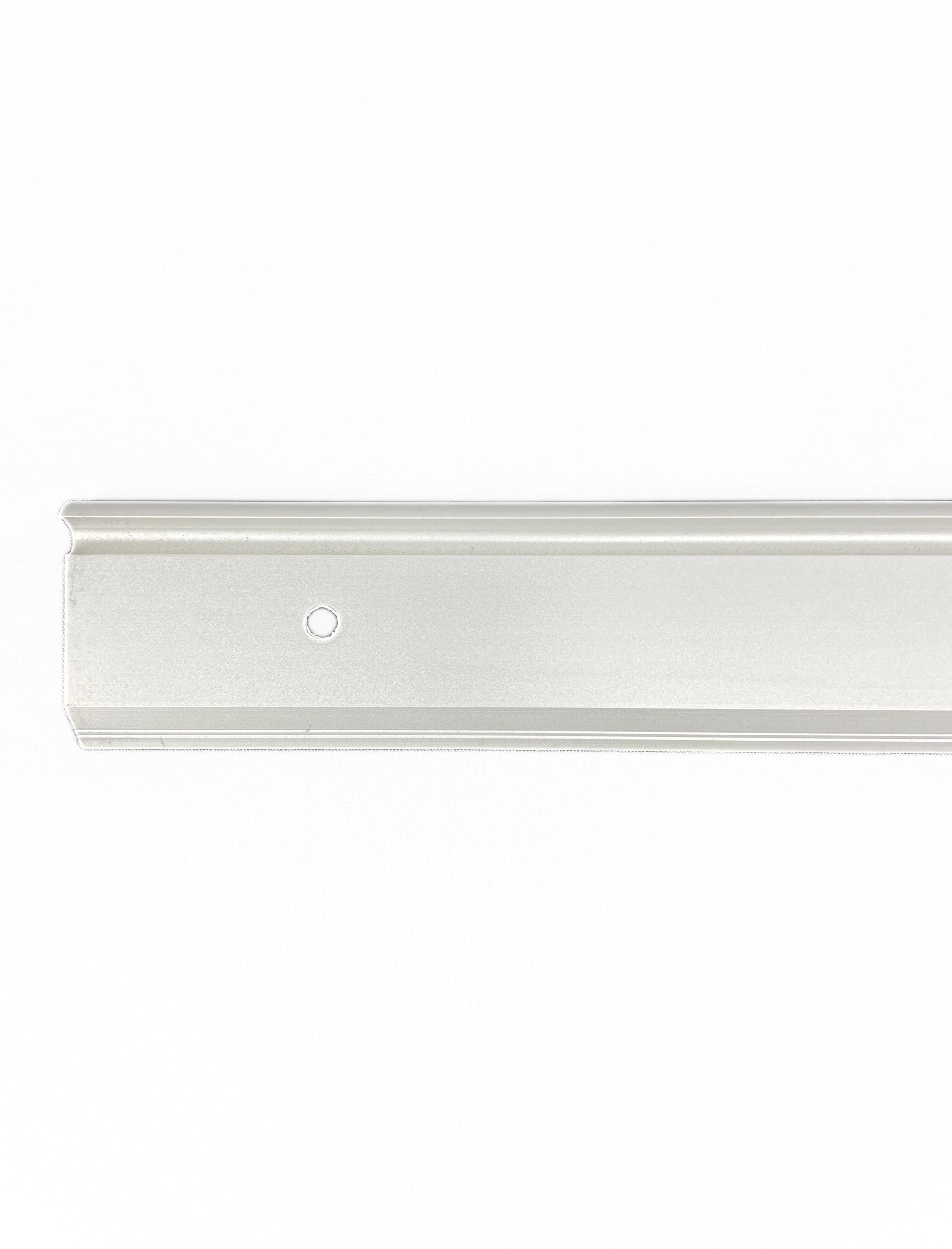 Hillphoenix Tyler 4' Silver Price Tag Molding 52368790