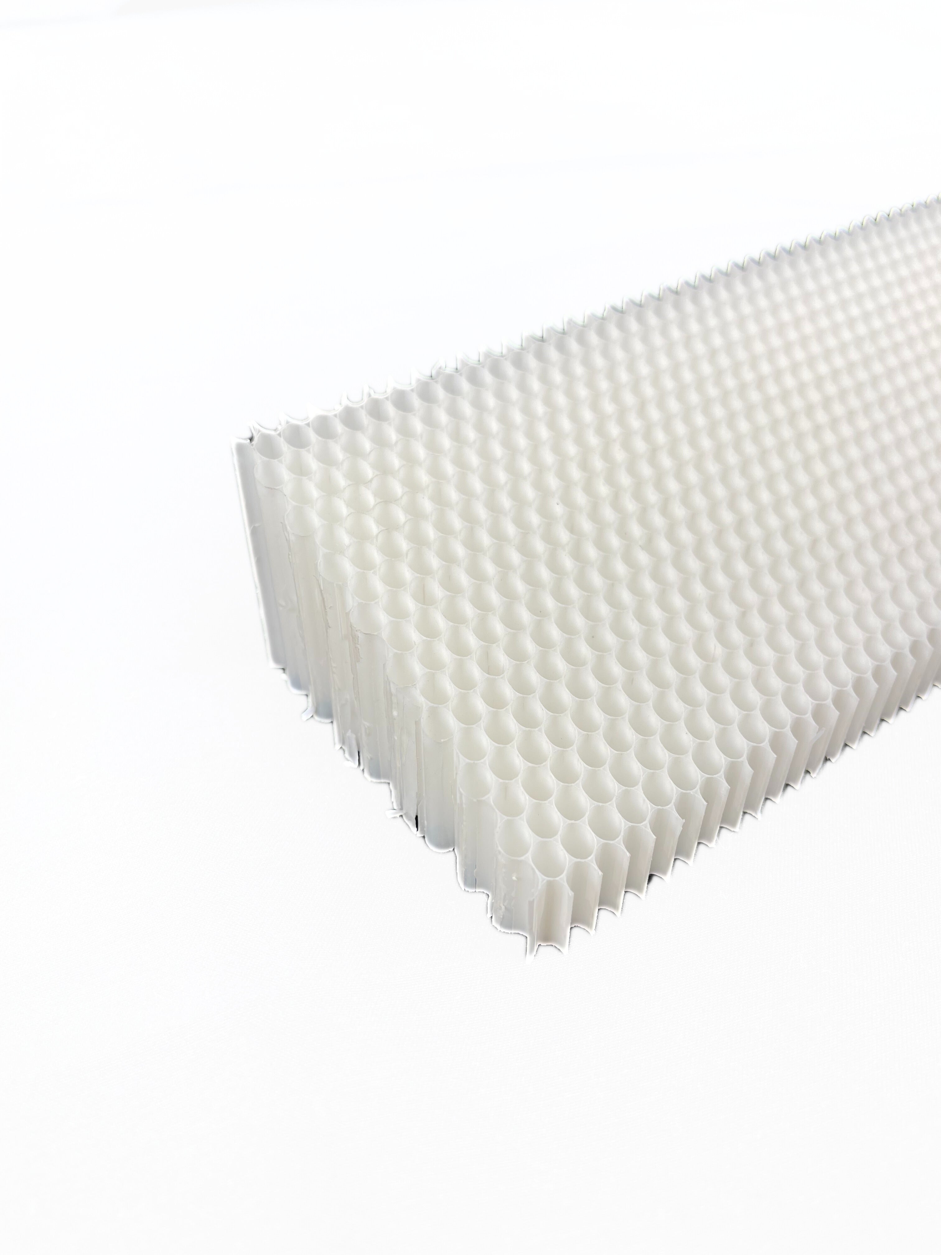 Hillphoenix White Angular Honeycomb 20003750