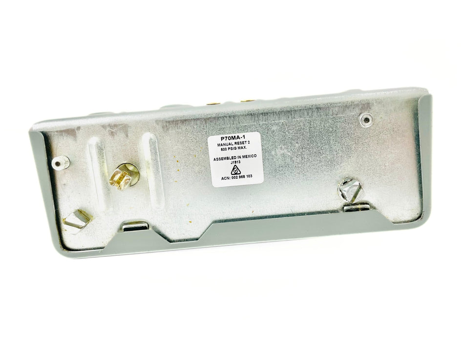 Johnson Controls Micro Dual Pressure Control P70MA-1C