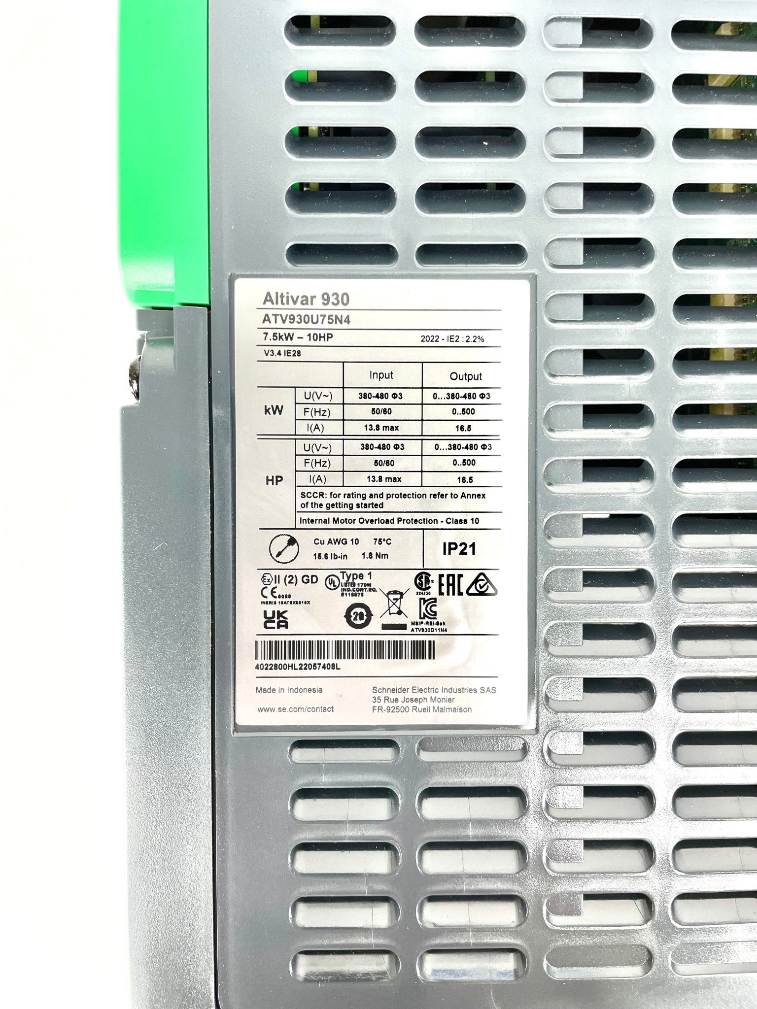 Schneider Electric 7,5kW Variable Speed Drive W/ Braking Unit ATV930U75N4