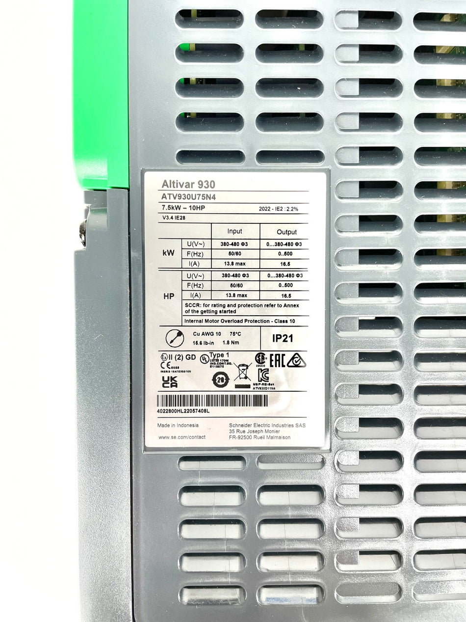 Schneider Electric 7,5kW Variable Speed Drive W/ Braking Unit ATV930U75N4
