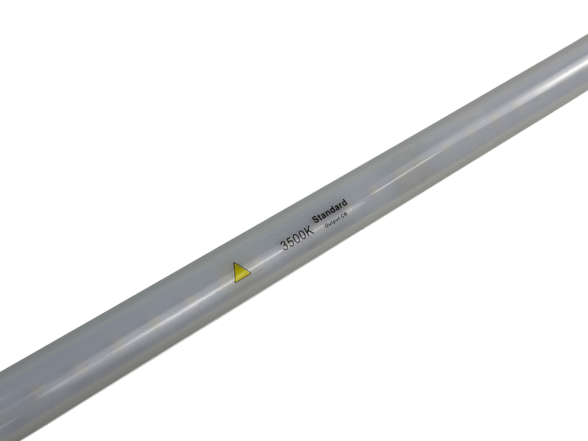 315120 - LED LIGHT 60" C4, 3500K - Commercial Climate Supply