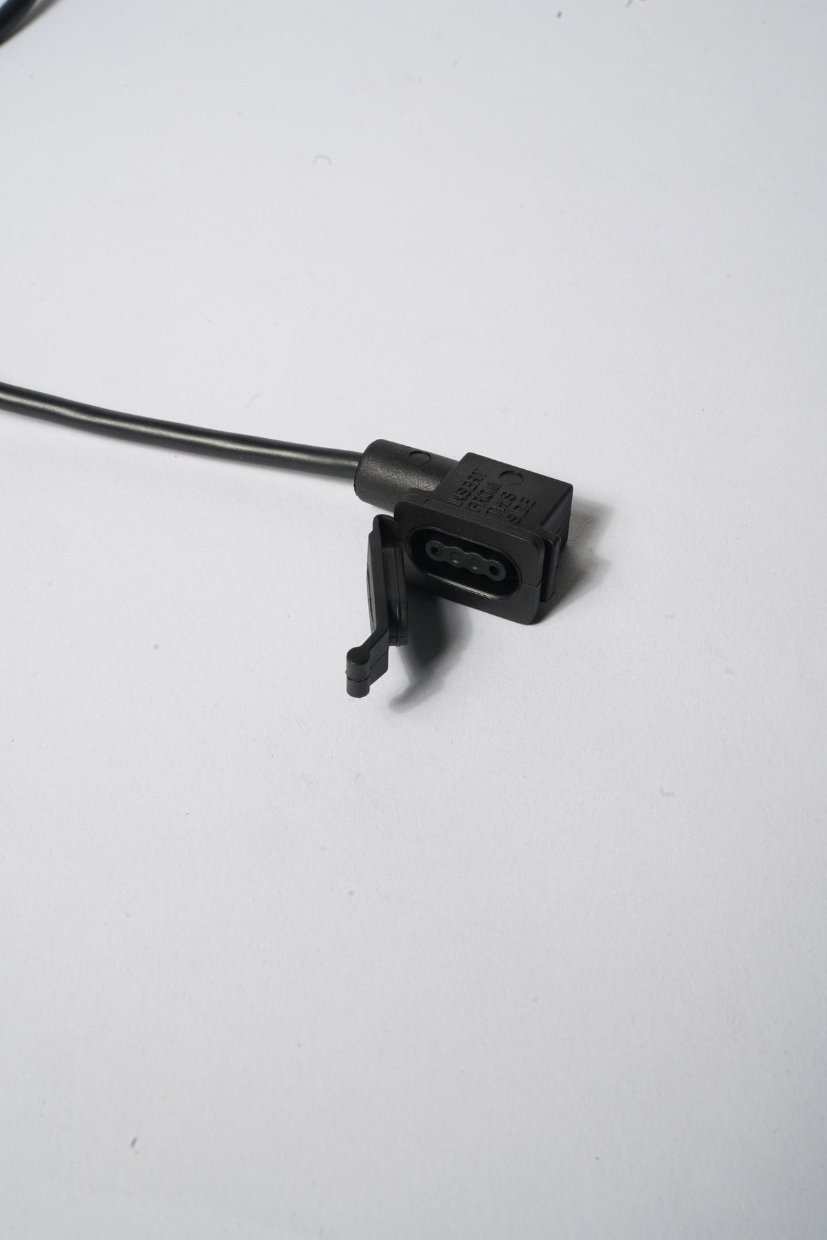 4-Drop Shelf LED Receptacle Harness, 0533729 - Commercial Climate Supply