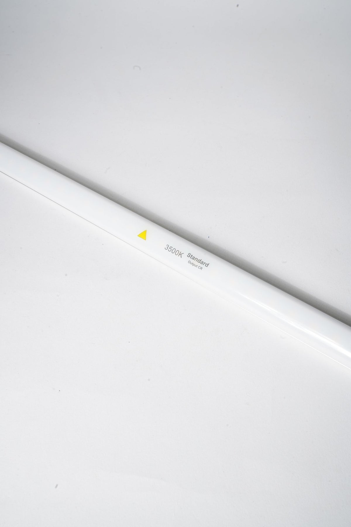 HILL PHOENIX BARKER - 315114 - LED LIGHT 24" C4, DAISY CHAIN 3500K - Commercial Climate Supply